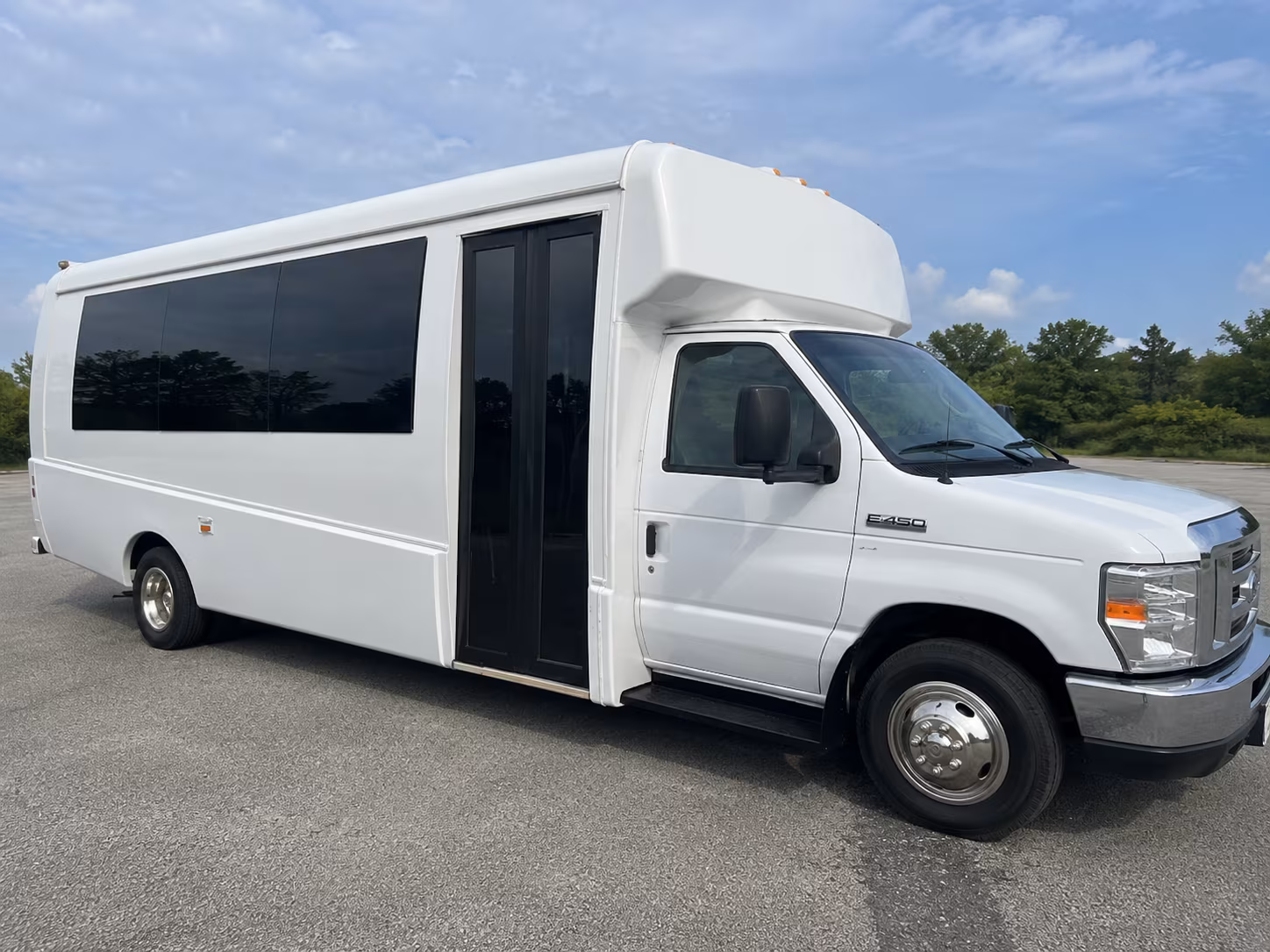 Coral Springs Birthday, Sweet 16, & Quinceañera Transportation party bus interior