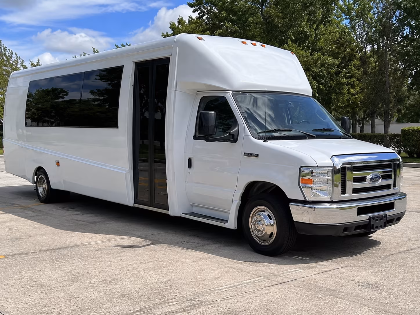 Coral Springs Prom & Homecoming Transportation party bus exterior